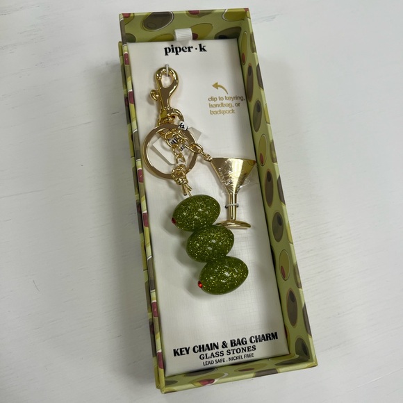 NWT ⚜️🍸🫒⚜️ Piper K Gold and Green Martini Olive Keychain and Bag Charm - Picture 10 of 13